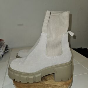 Steve Madden Cream Chunky Ankle Boots